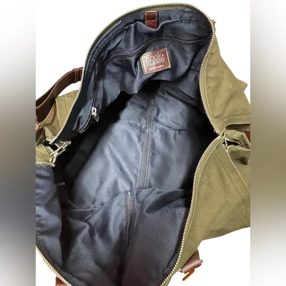 Hook + Albert Men's Waxed Canvas Garment Weekender Bag